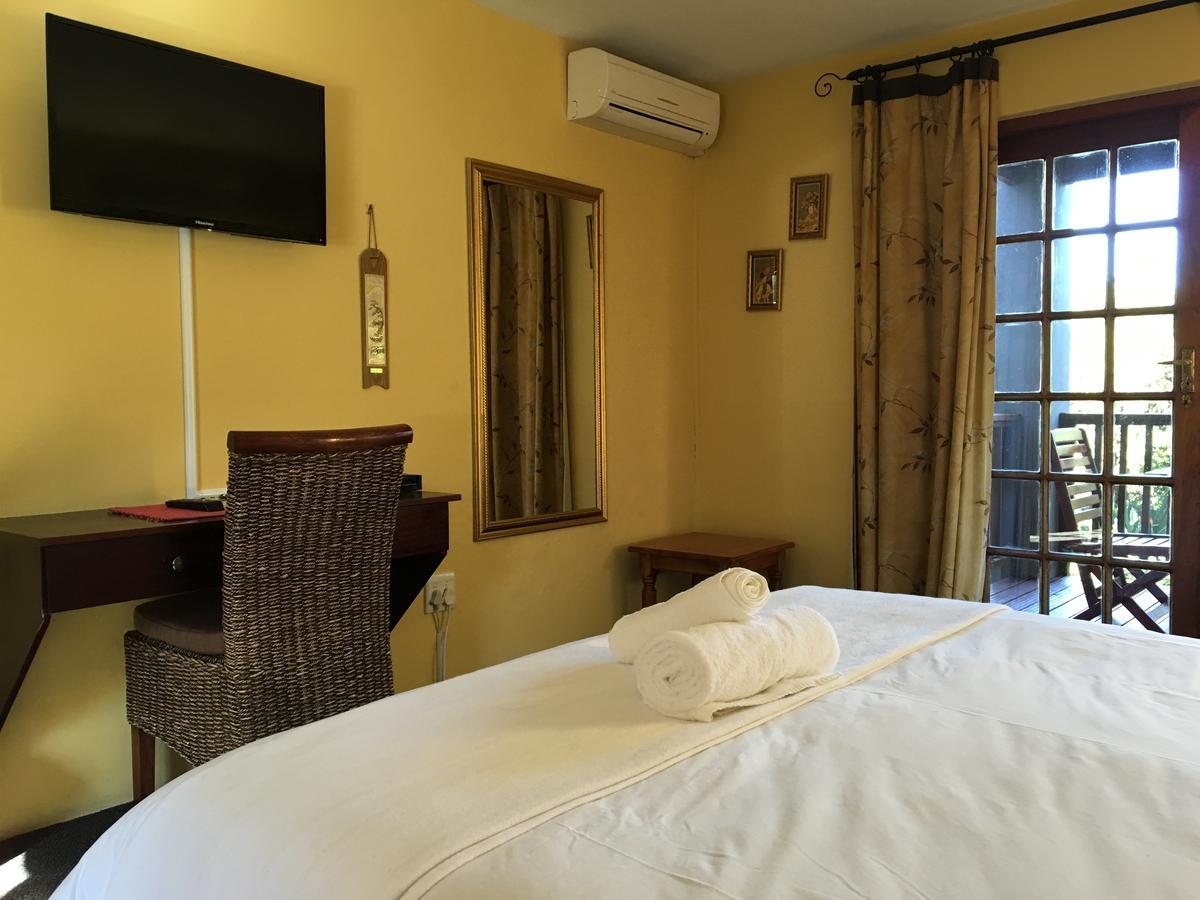 Smart Villa Guest House Ист-Лондон Экстерьер фото